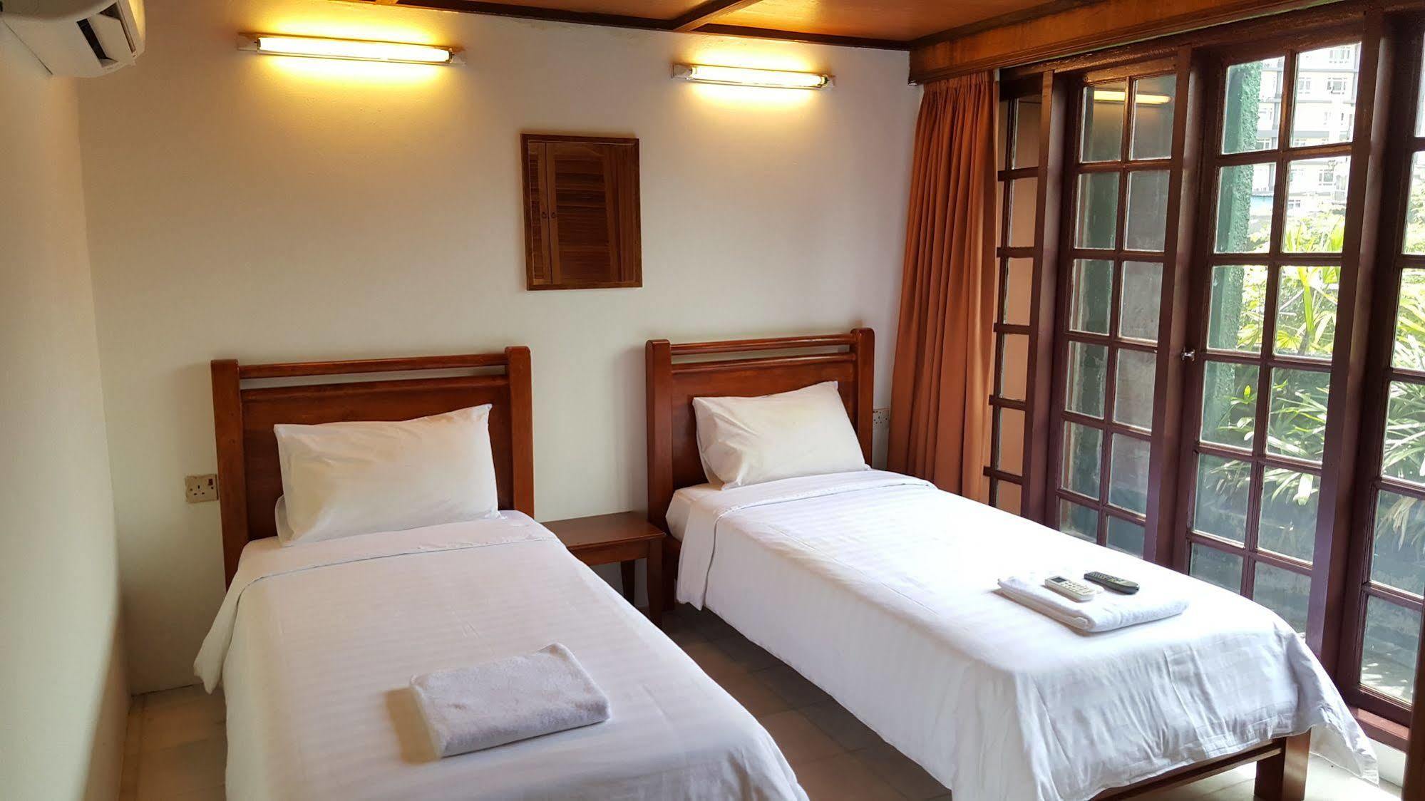 Rainforest Bed & Breakfast 吉隆坡 外观 照片