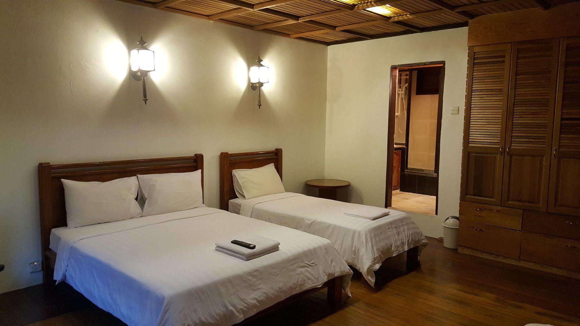 Rainforest Bed & Breakfast 吉隆坡 外观 照片