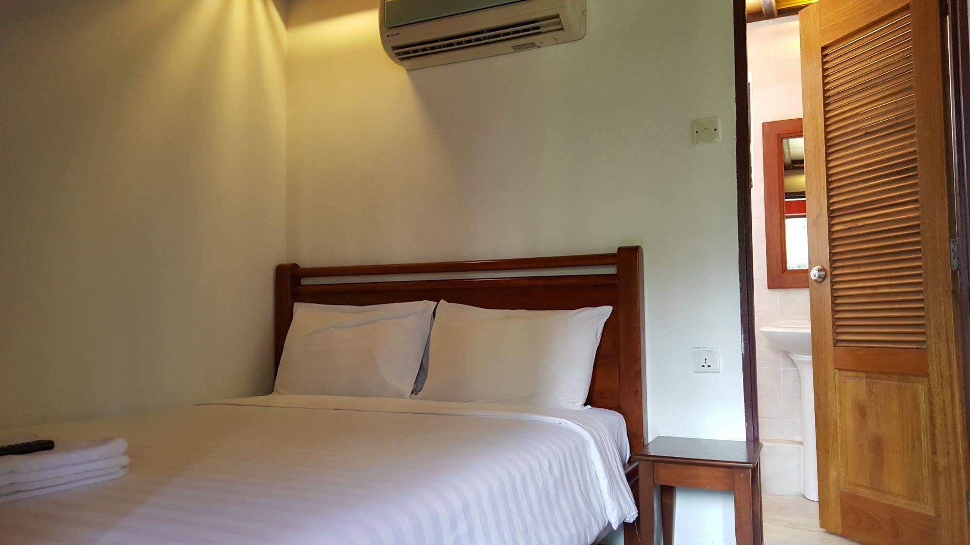 Rainforest Bed & Breakfast 吉隆坡 外观 照片